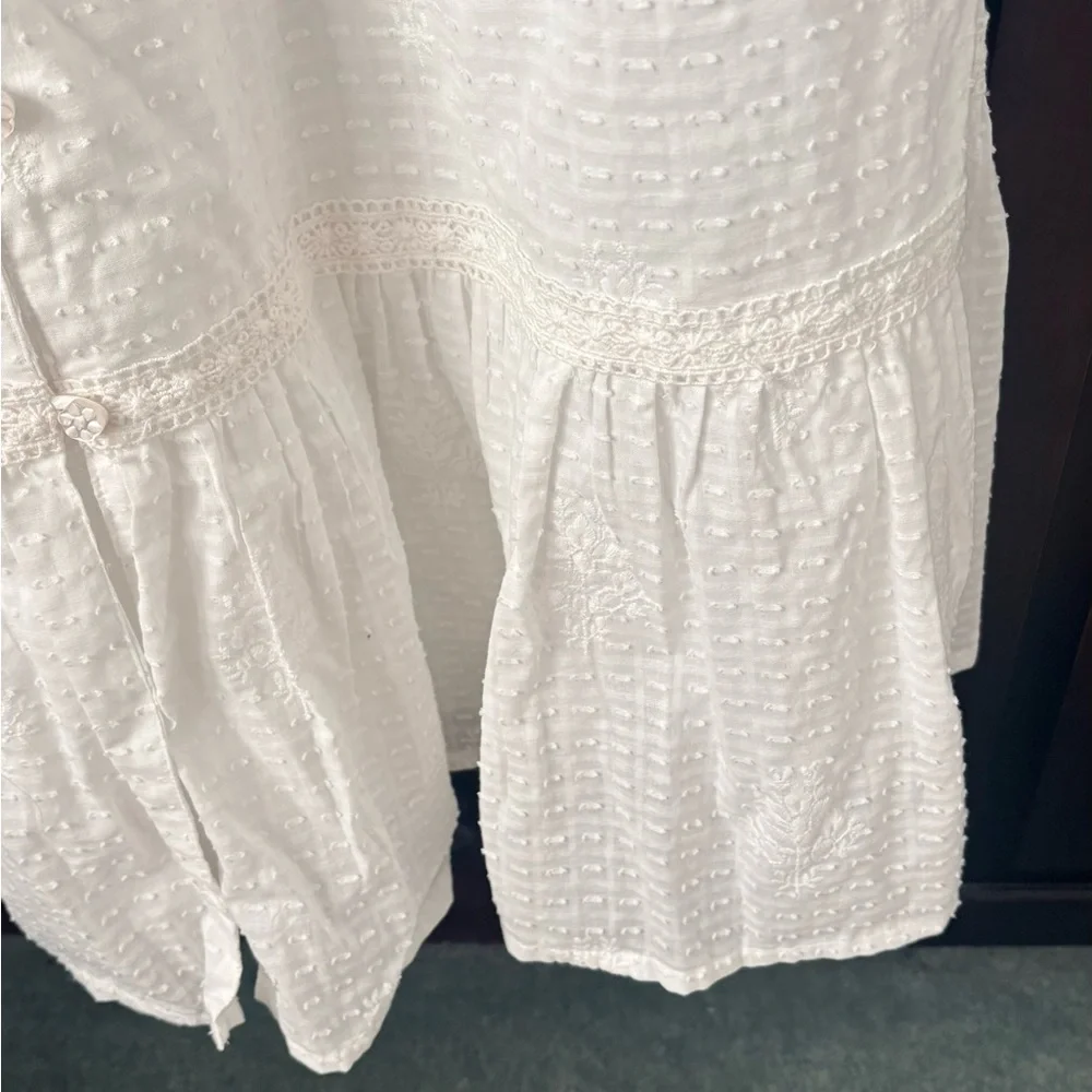 NWT Eyelet Button-Front Maxi Dress - White - Picture 6 of 8
